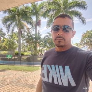 Meet your Posher, Diego